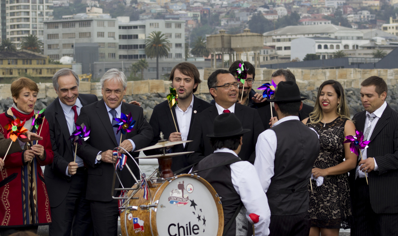“Es el primer paso decisivo para saldar la deuda que tiene el Estado de Chile con Valparaíso”