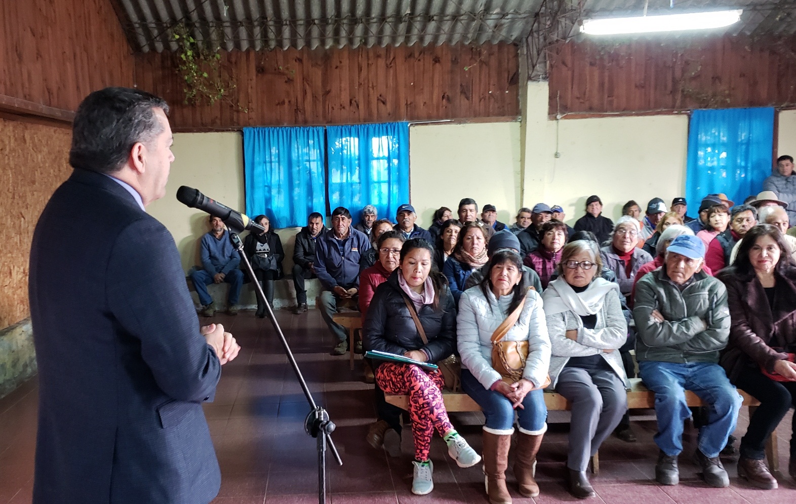 170 agricultores de Nogales y La Calera recibieron apoyo para respaldar sus labores