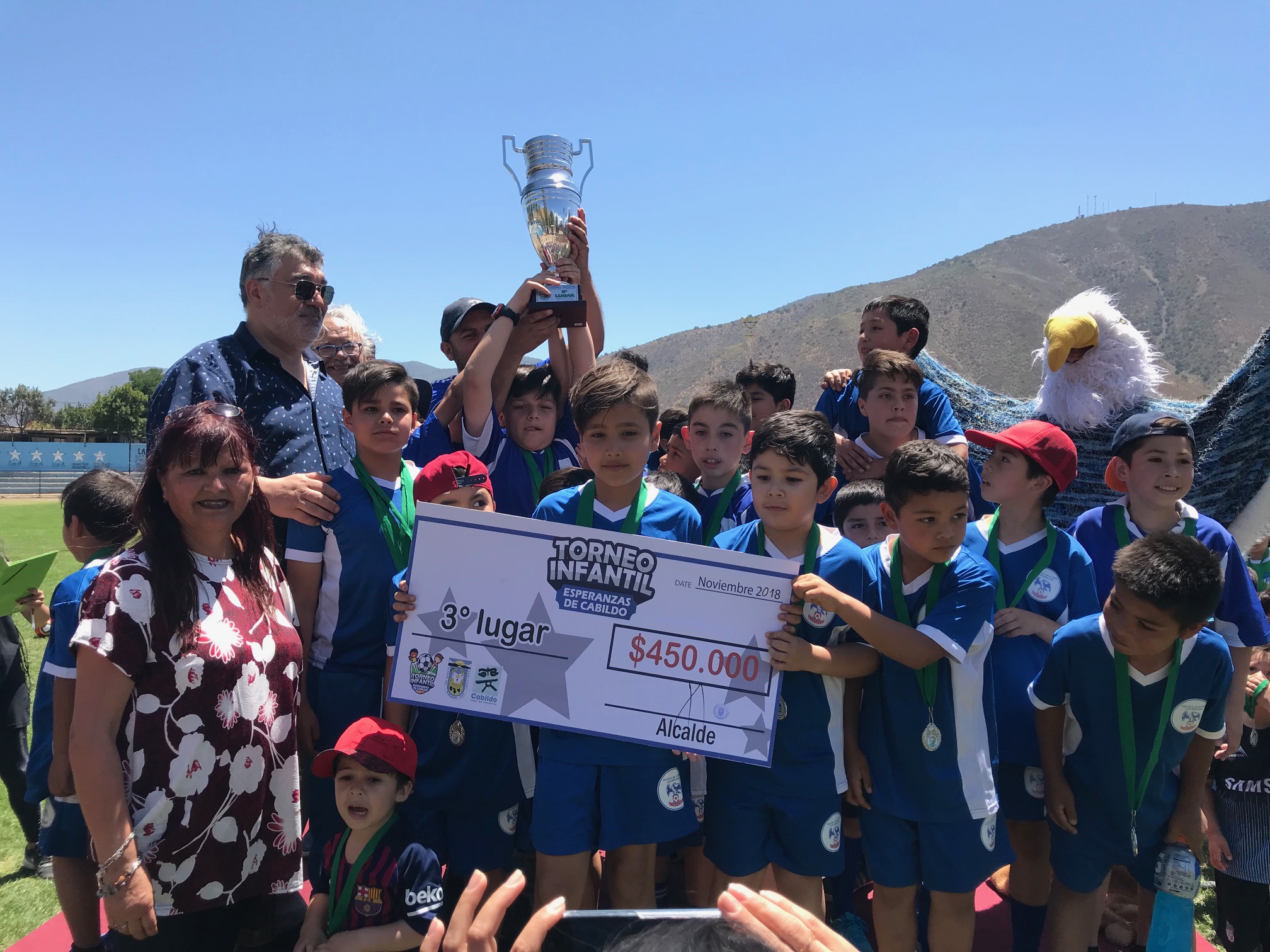 Campeonato de Fútbol Infantil se tomó el Estadio Centenario de Cabildo promoviendo el juego limpio y la sana competencia
