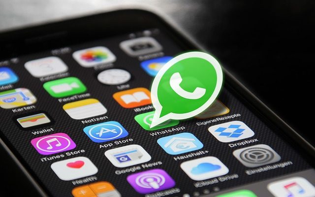 Empresa pagará 1 millón de dólares a quien hackee WhatsApp y iMessage