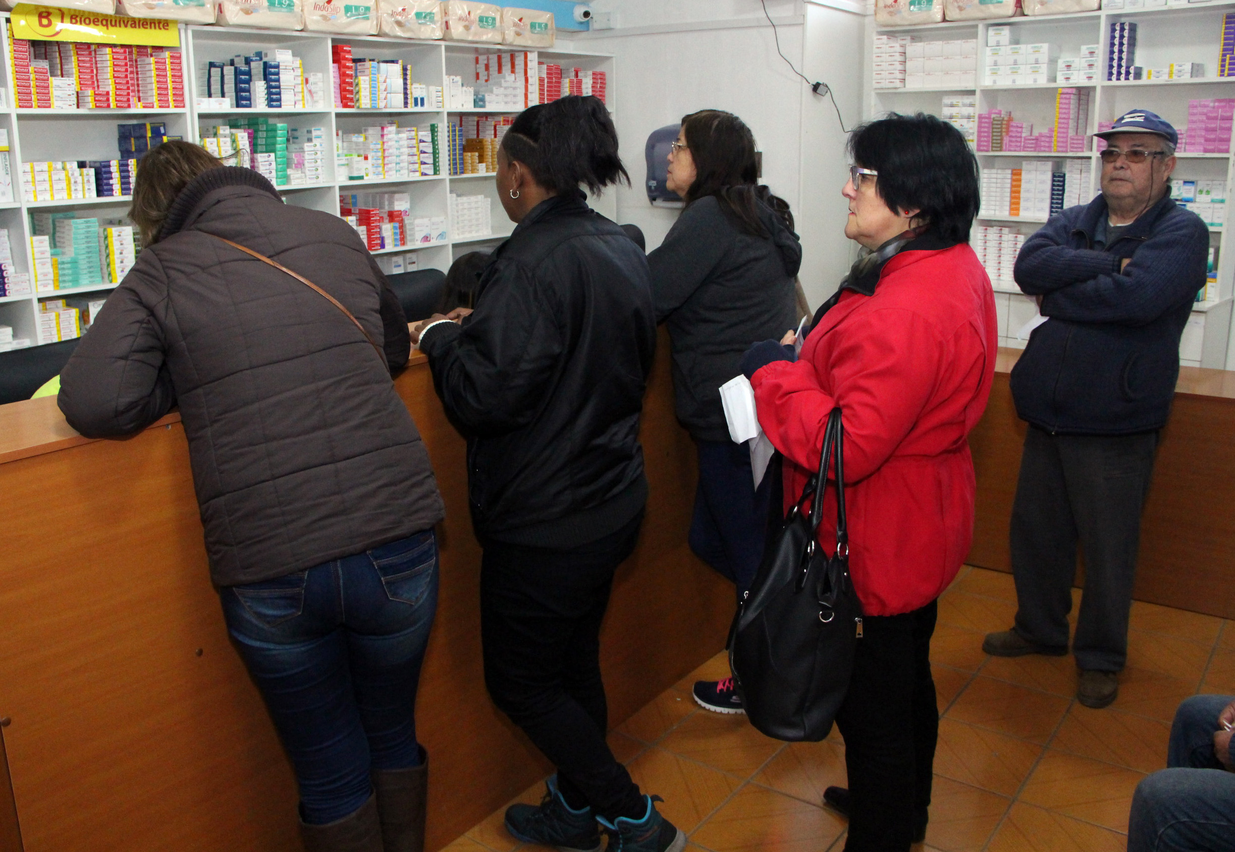 Más de mil millones de pesos han ahorrado quillotanos en medicamentos gracias a la Farmacia Comunal Banamor