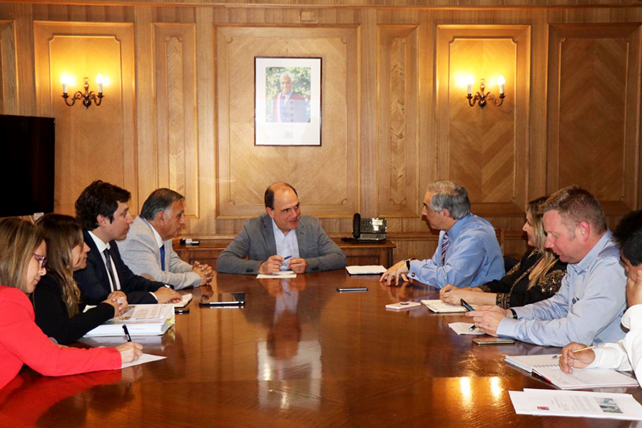 Alcalde de Concón se reunió con el Ministro del MINVU para avanzar en la concreción de emblemáticos proyectos de la comuna