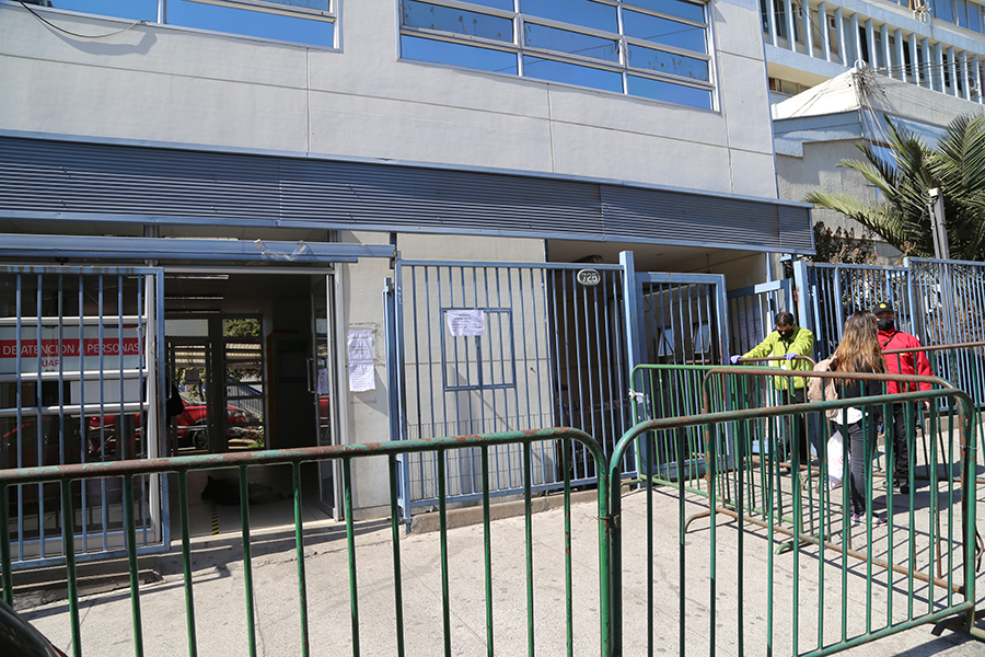 HOSPITAL CARLOS VAN BUREN IMPLEMENTA PRE TRIAGE PARA SEPARAR A PACIENTES CON MOLESTIAS RESPIRATORIAS Y NO RESPIRATORIAS