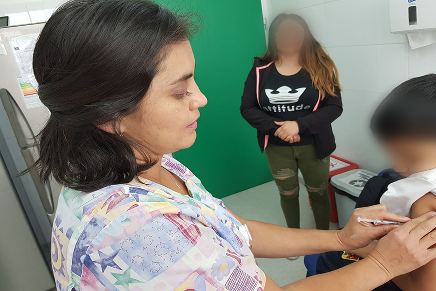 Área de Salud municipal de Valparaíso agiliza campaña de vacunación contra la influenza en la población infantil