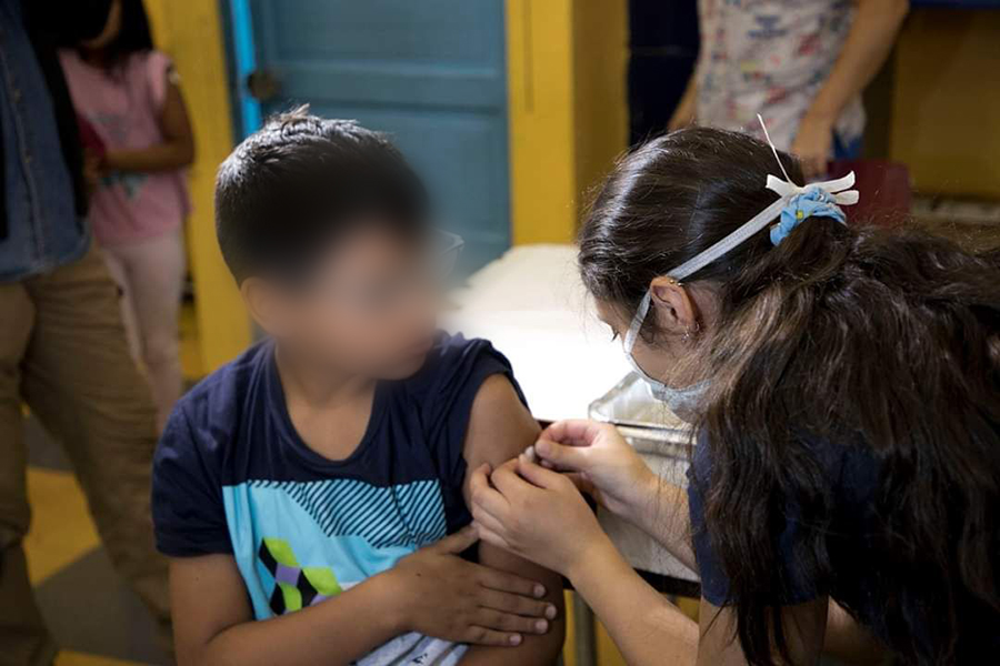 Área de Salud municipal de Valparaíso activó medidas para reforzar la campaña de vacunación contra la influenza en niños y niñas