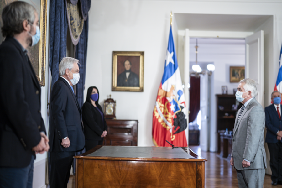 Presidente Piñera nombra a Enrique Paris como nuevo Ministro de Salud: “Su primera misión será liderar la lucha contra el coronavirus para poder proteger la salud y la vida de nuestros compatriotas”