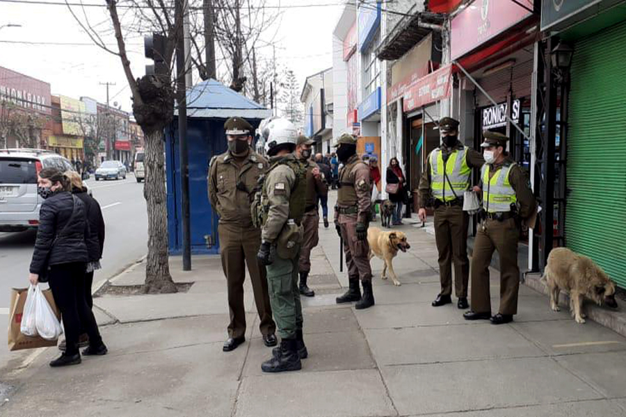 Refuerzan trabajo policial en Villa Alemana para impedir que ambulantes de ciudades en cuarentena se trasladen a la comuna.