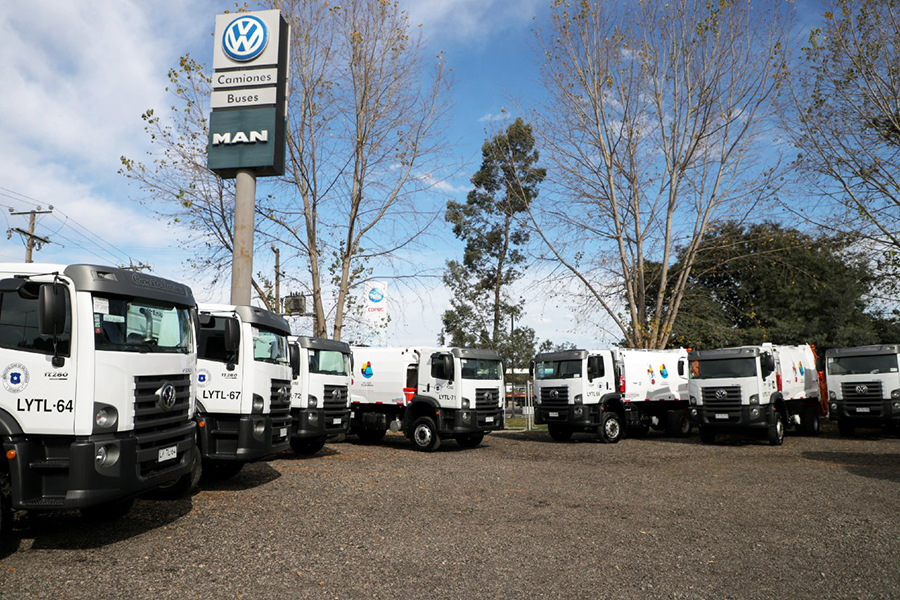 10 nuevos camiones recolectores llegan a reforzar los servicios de aseo del municipio porteño