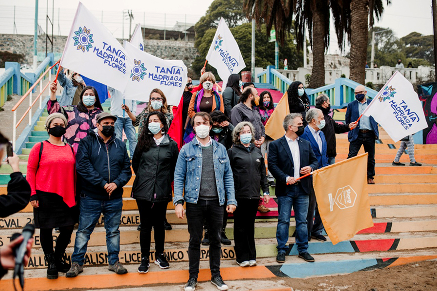 Sharp a la reelección de alcalde y Tania Madriaga a la constituyente, lanzan sus campañas en Valparaíso