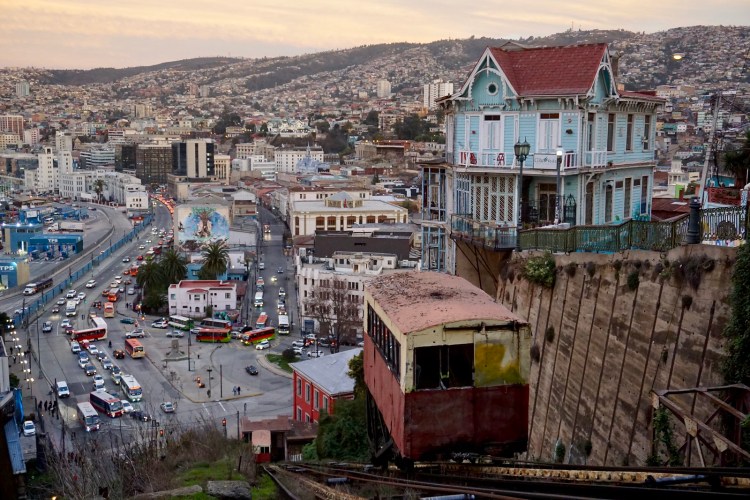 Autoridades municipales emplazan al Gobierno a considerar que Valparaíso avance a Fase 3