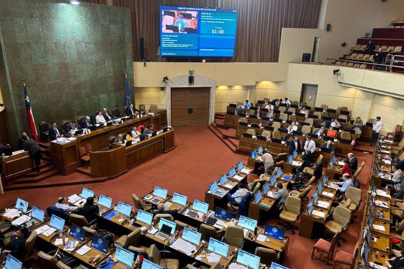 Cámara concluyó trámite del Presupuesto 2023 tras extensa sesión