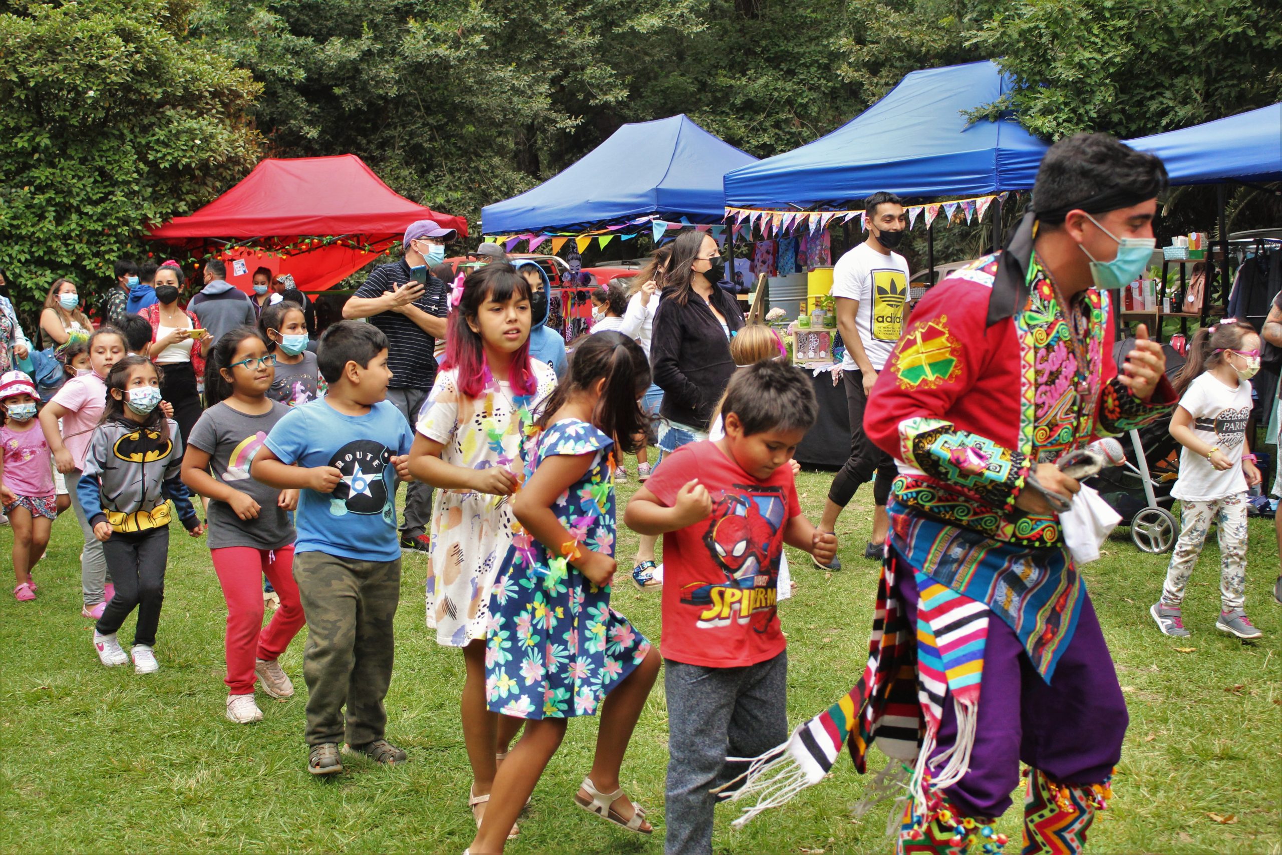 Feria Kids Carnaval se celebra en el Jardín Botánico con agrupaciones de tumbe, caporales, tinkus y samba.