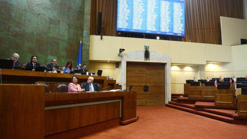 Cámara despacha a ley proyecto que regula el cierre de la Fundición Ventanas