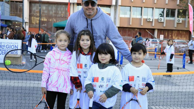 Clínicas sociales del ATP Challenger reunieron a cientos de niños y niñas