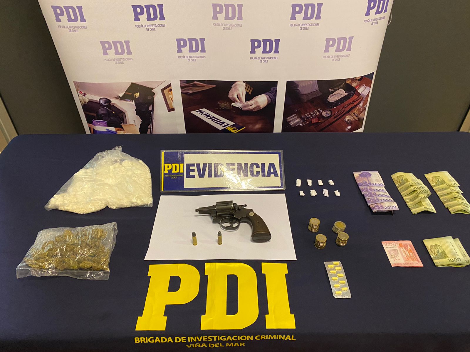 PDI detiene a madre e hija que armadas comercializaban drogas en Reñaca Alto