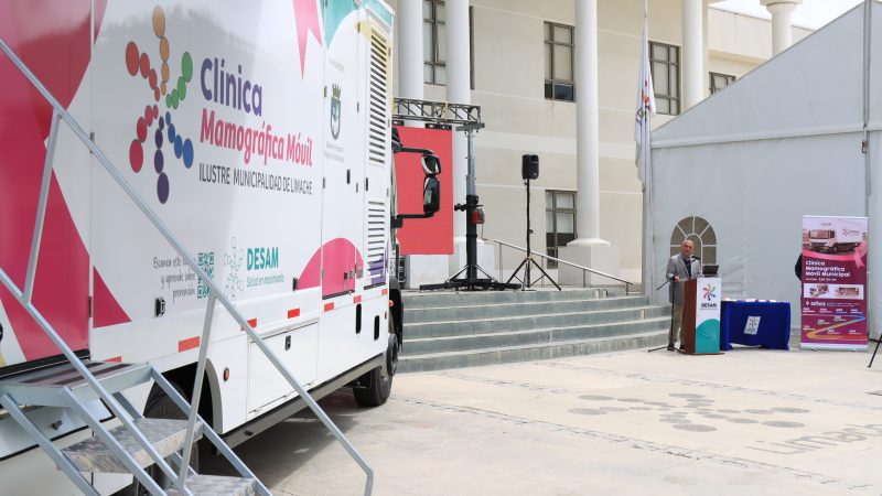 Inauguran anhelado mamógrafo móvil y clínica veterinaria en Limache