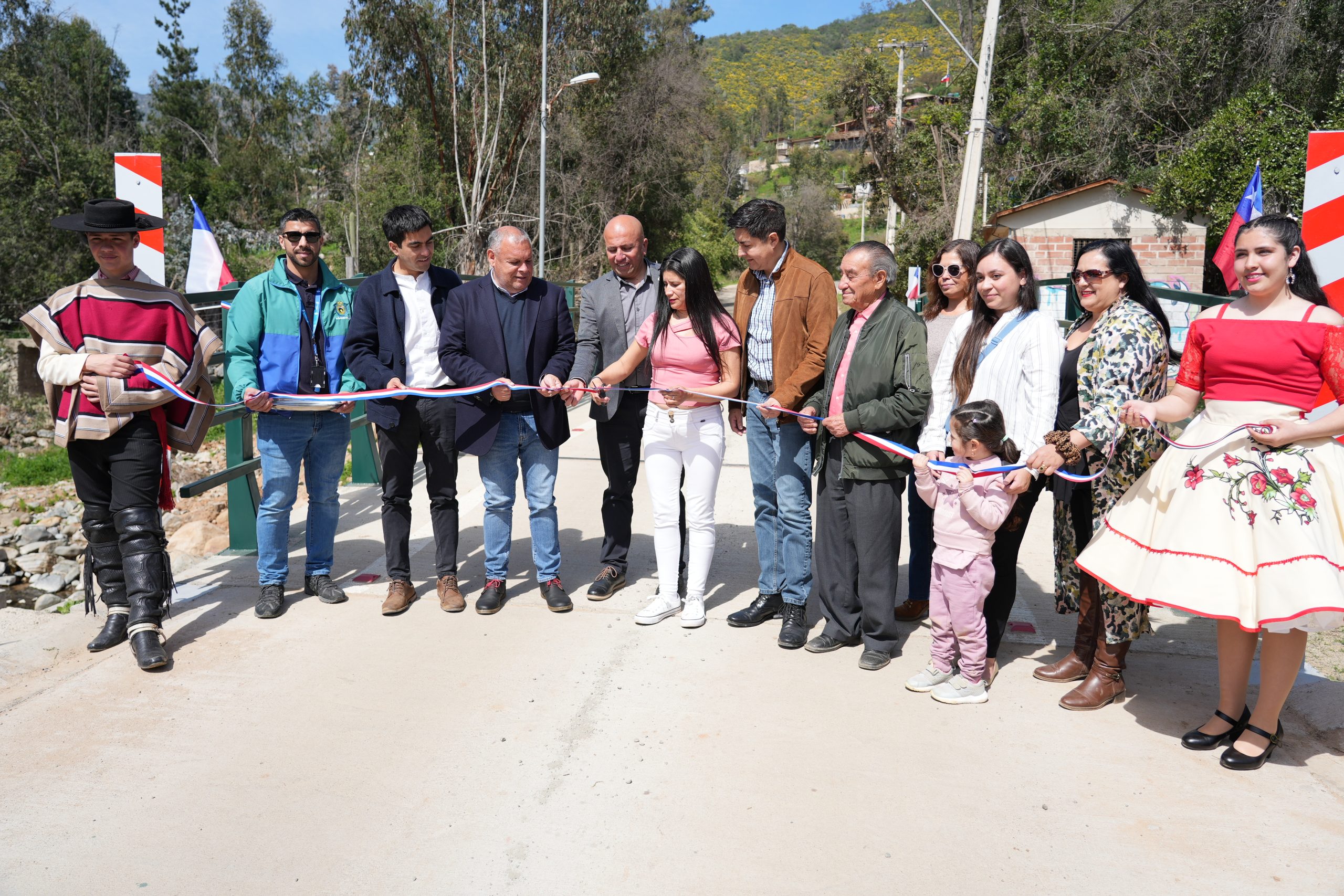 Gobernador Regional dio el vamos a obras de pavimentación en Olmué con una inversión GORE de más de mil millones de pesos